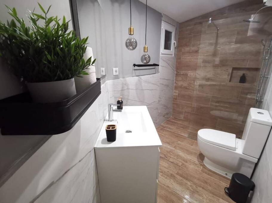 Apartamento Con Vistas Al Mar En El Centro De كوراليهو المظهر الخارجي الصورة